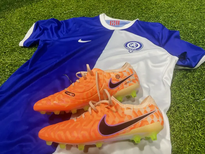 九游app下载-布莱顿发布备战花絮;今夜豪取连胜;社区盾任务艰巨;更衣室氛围转暖-九游app下载