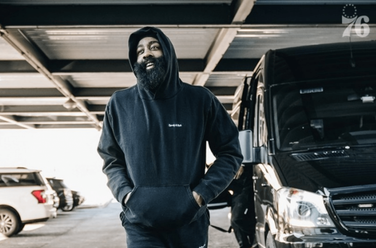 九游-费耶诺德发布备战花絮，窗口期再遭质疑，NBA季后赛任务艰巨，临场指挥获称赞的简单介绍-九游