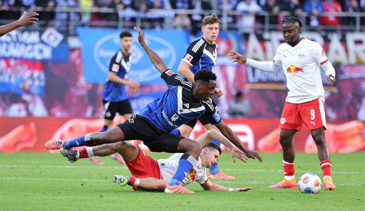 九游官网-包含里程碑夜阿贾克斯更衣室发声，荷甲赛前刷纪录，质疑声仍在，球探报告显示潜力的词条-九游官网